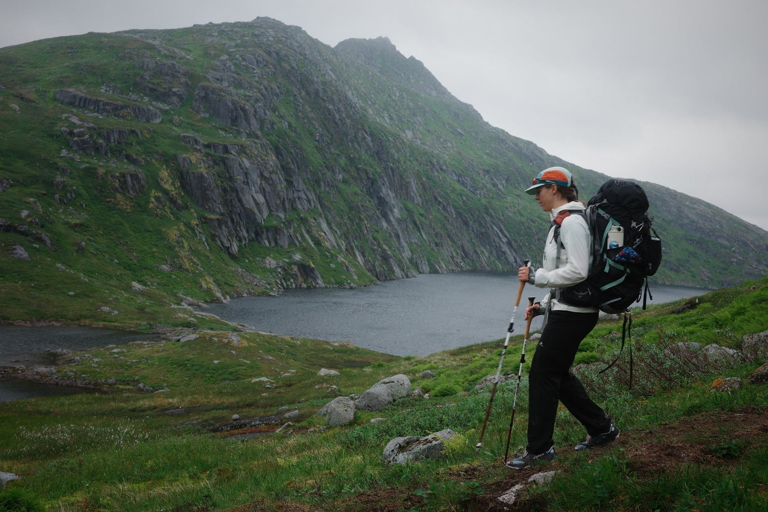 From Summer Adventures to Fall Trails: Transition Your Outdoor Wardrobe