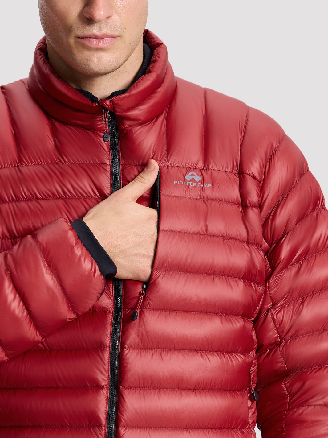 Unisex 850-Fill Water-Repellent Goose Down Jacket PIONEER CAMP