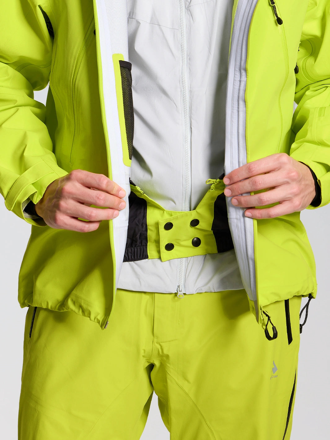 Storm Ego Skiing eVent® 3L Hardshell Jacket with RECCO® & Powder Skirt Unisex PIONEER CAMP