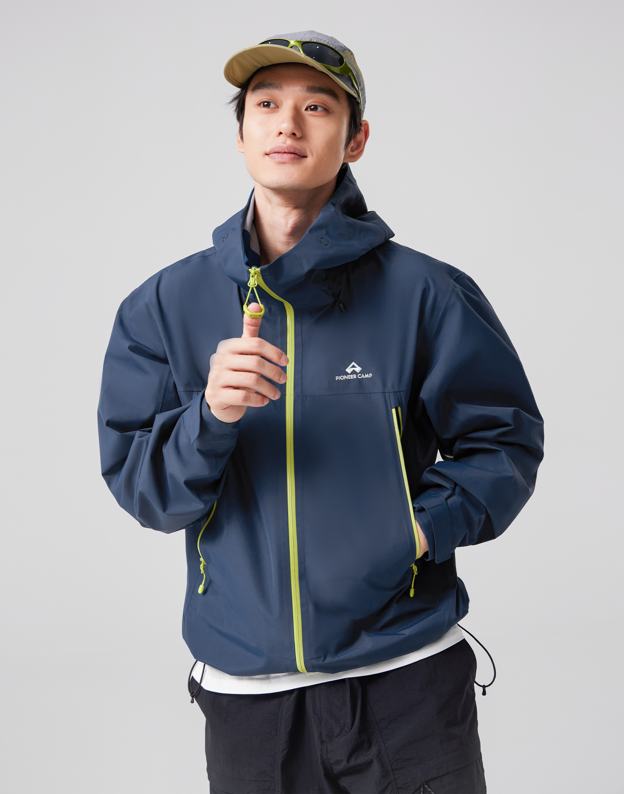 Pioneer Camp Little Eagle 3L Hardshell Jacket