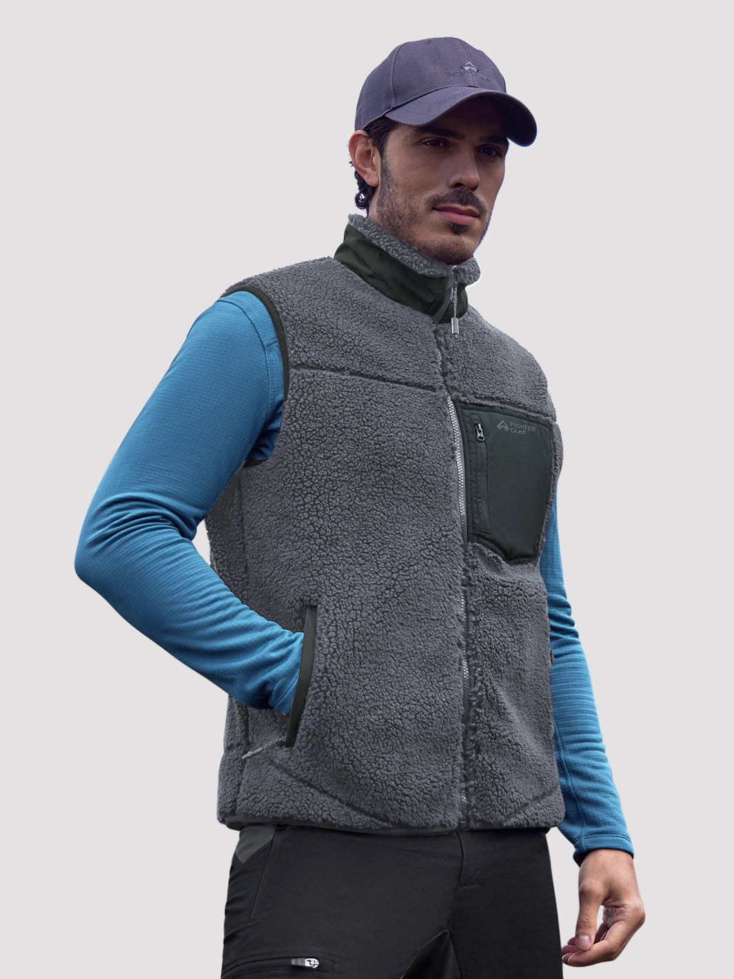 Men's High-Density Sherpa Full-Zip Fleece Vest PIONEER CAMP