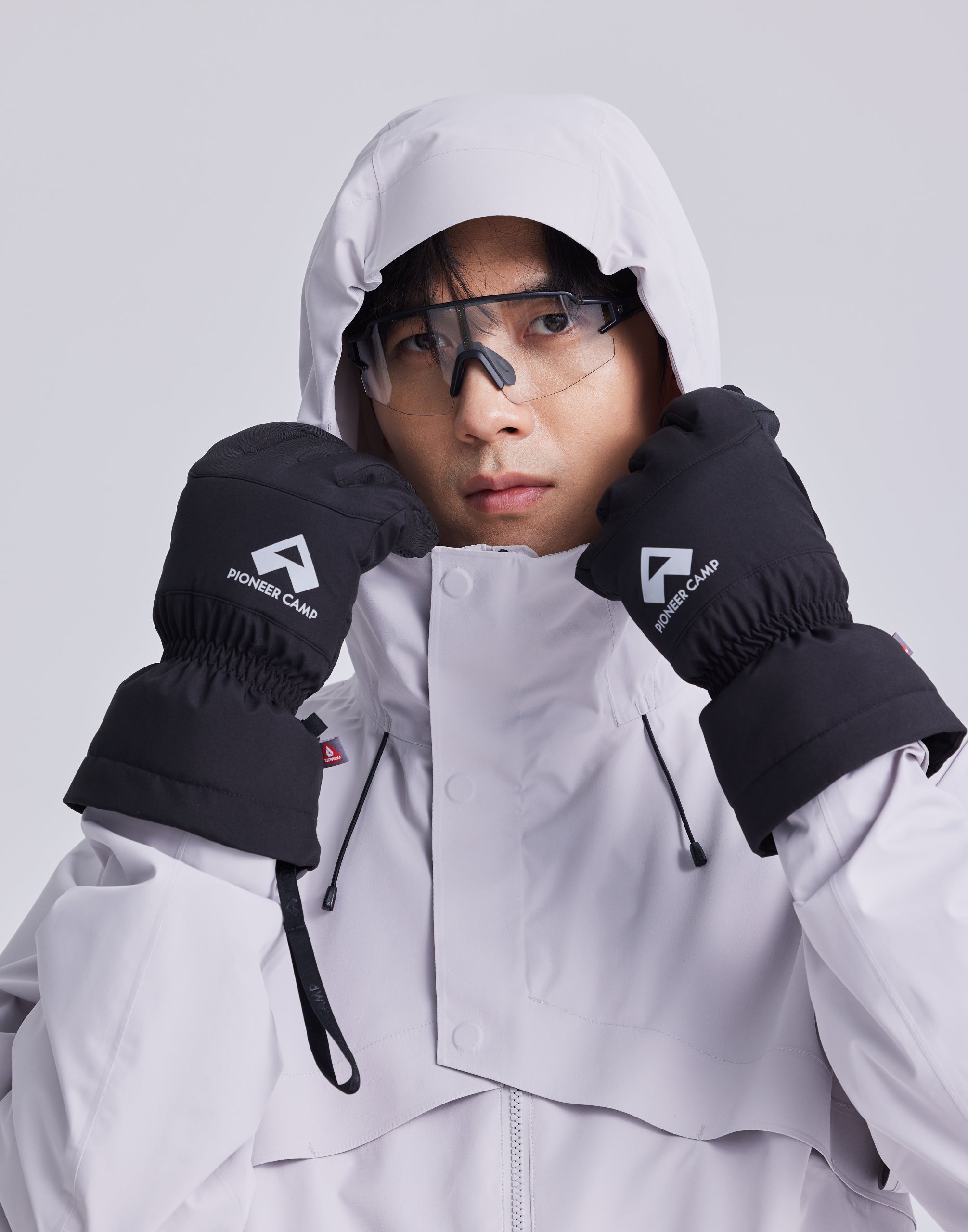 Pioneer Camp Men's Primaloft Gold Waterproof Insulated Gloves