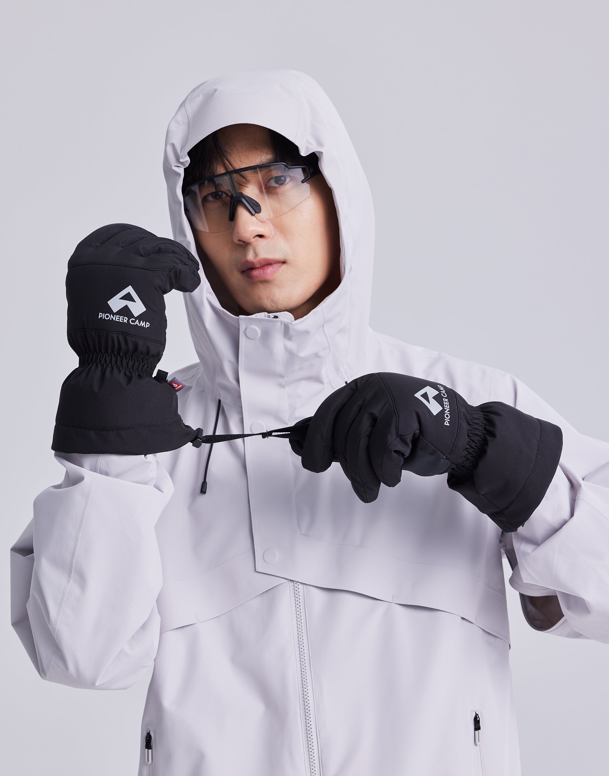 Pioneer Camp Men's Primaloft Gold Waterproof Insulated Gloves