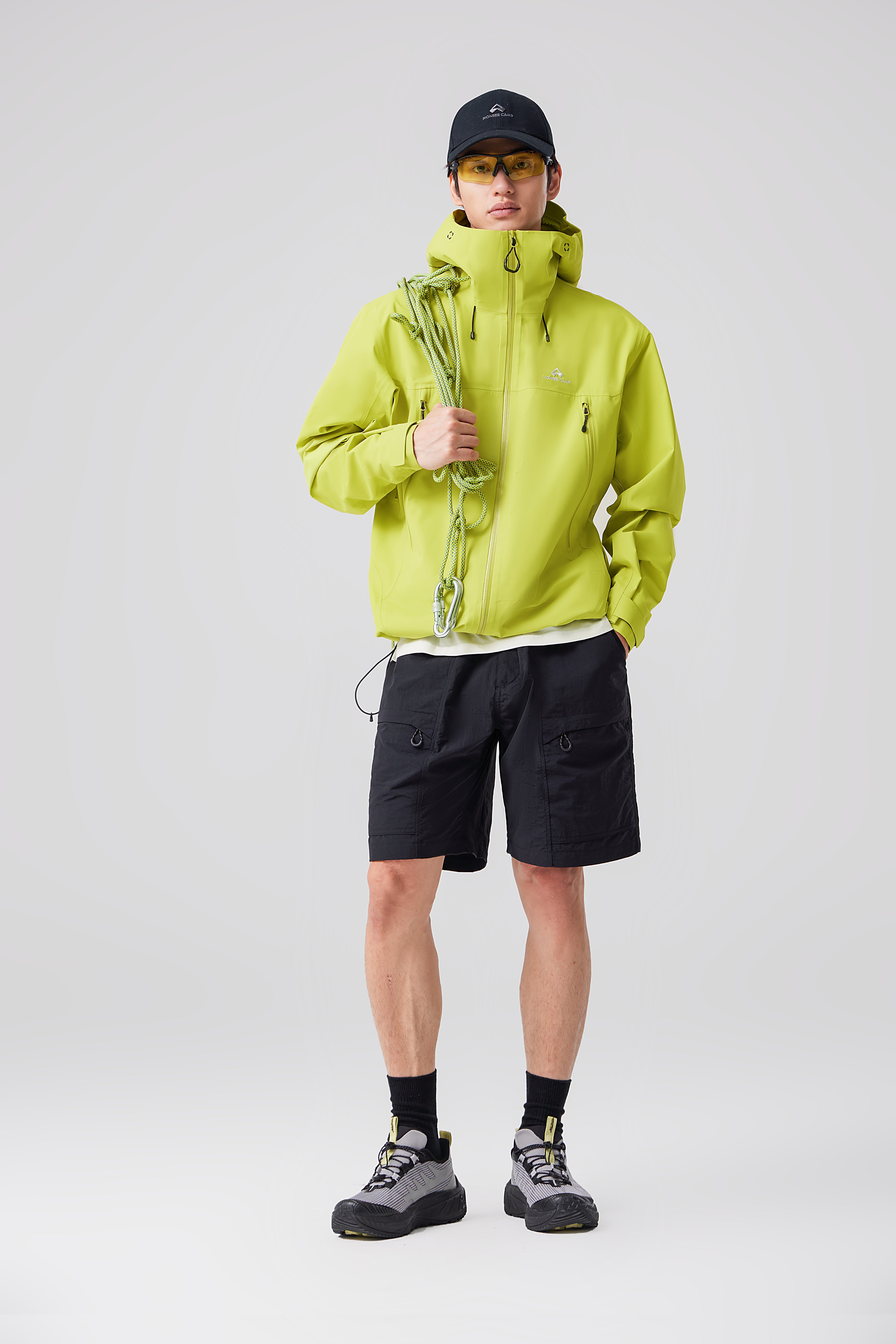 Pioneer Camp Little Eagle 3L Hardshell Jacket