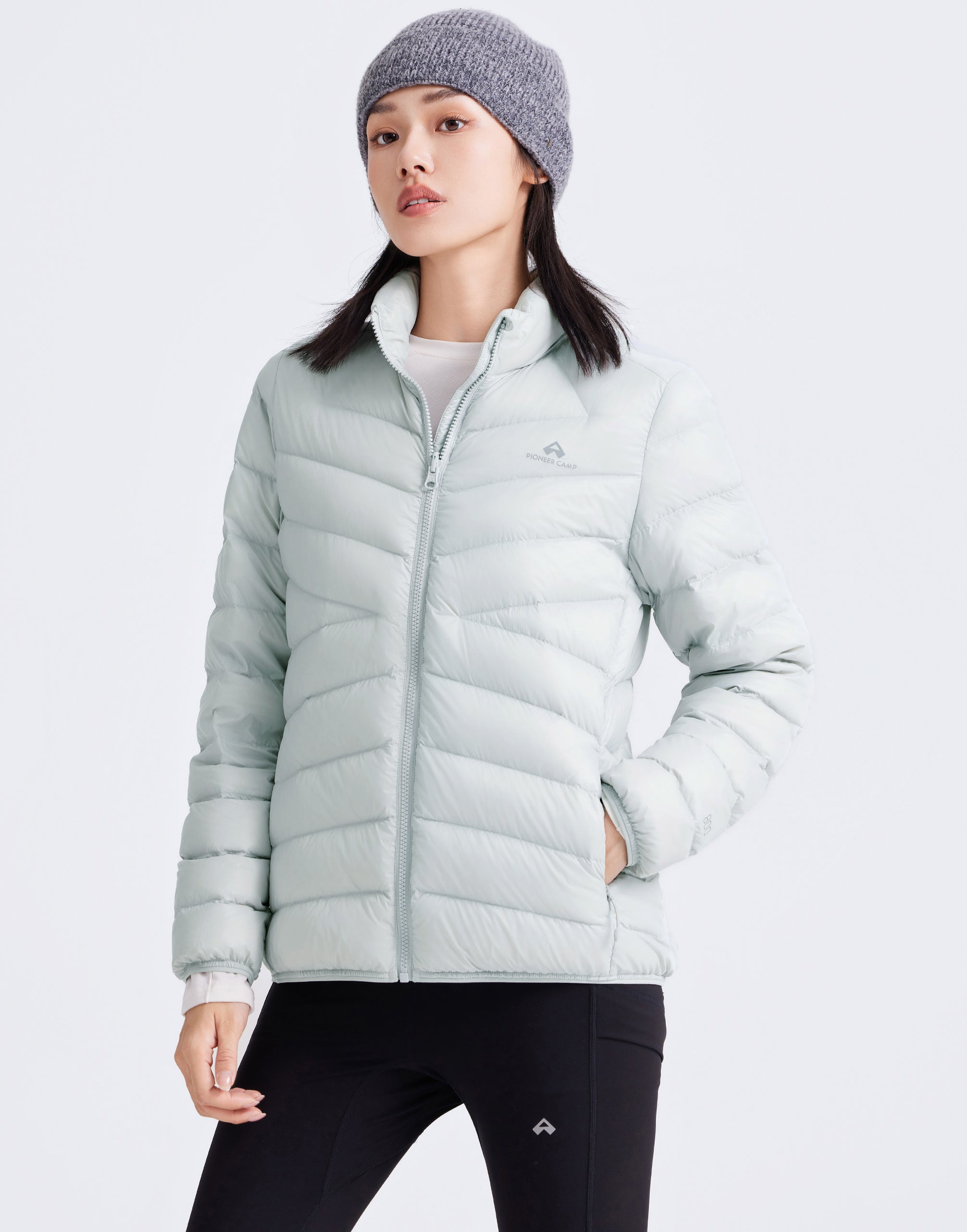 Pioneer Camp Women's Snow Fox Packable Goose Down Jacket