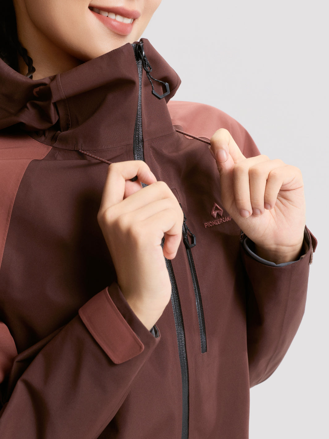 Women's Ventilated Hiking Shell Jacket PIONEER CAMP