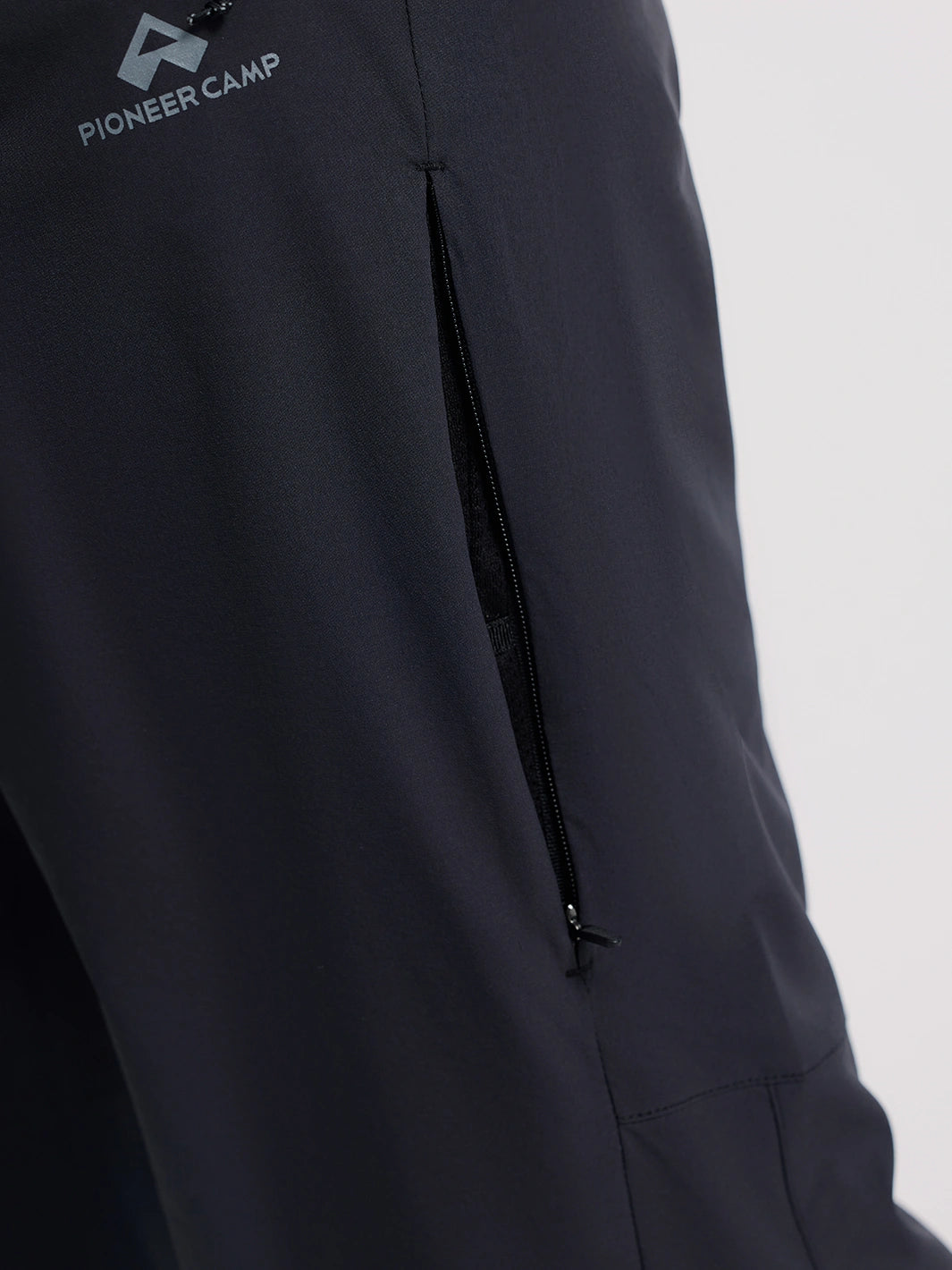 Men's Lightweight Ventilated Hiking Pants PIONEER CAMP