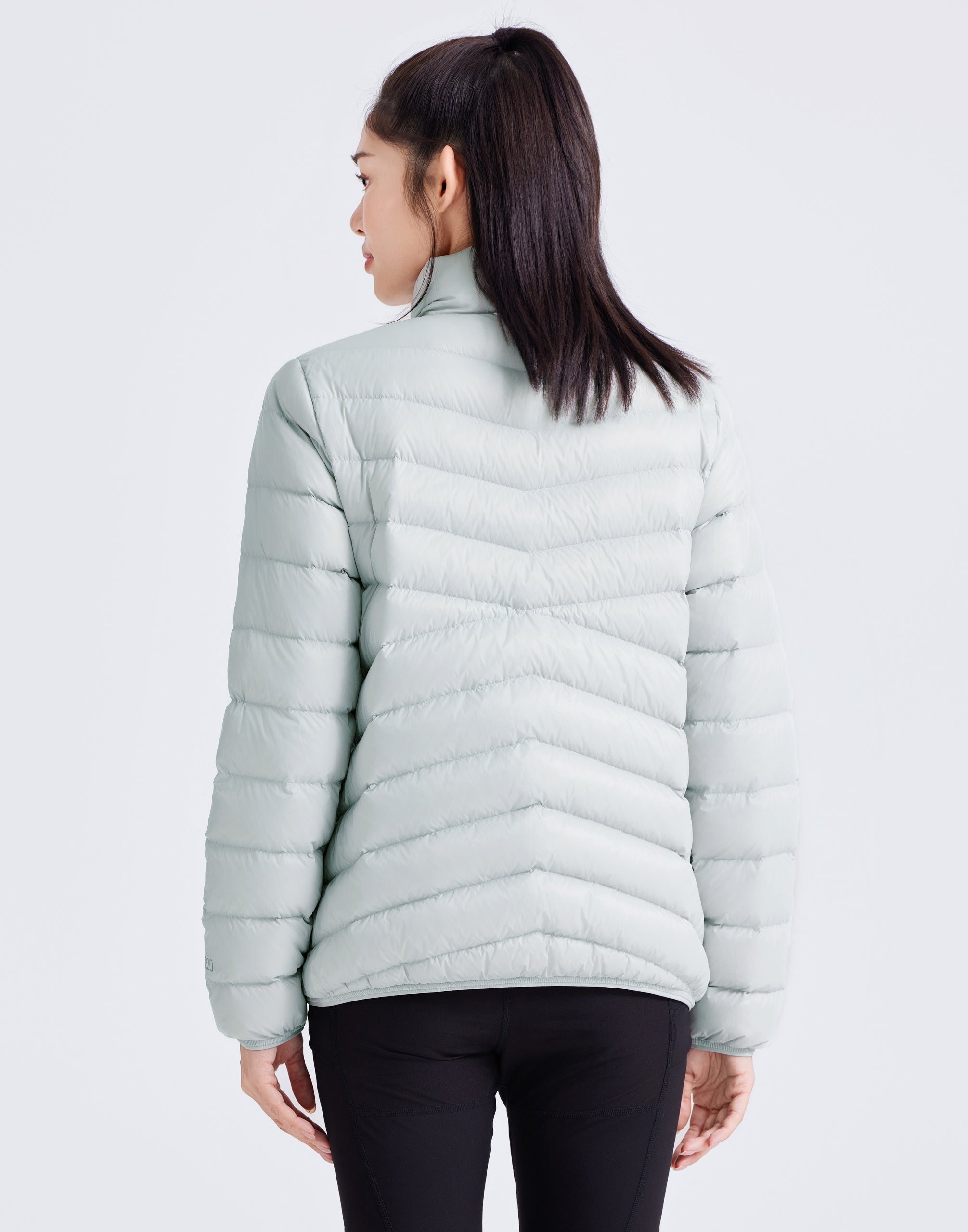 Pioneer Camp Women's Snow Fox Packable Goose Down Jacket