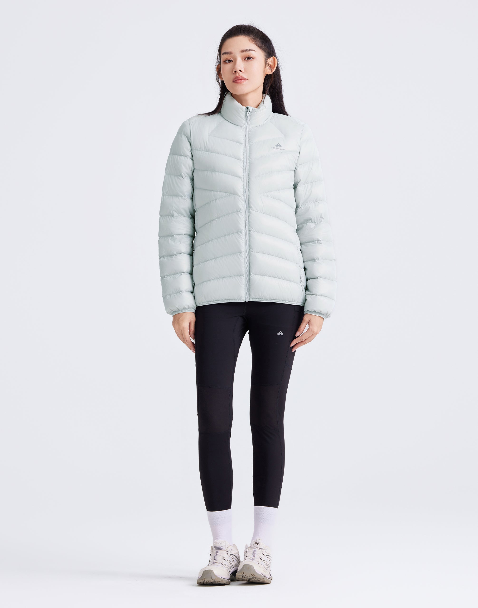 Pioneer Camp Women's Snow Fox Packable Goose Down Jacket