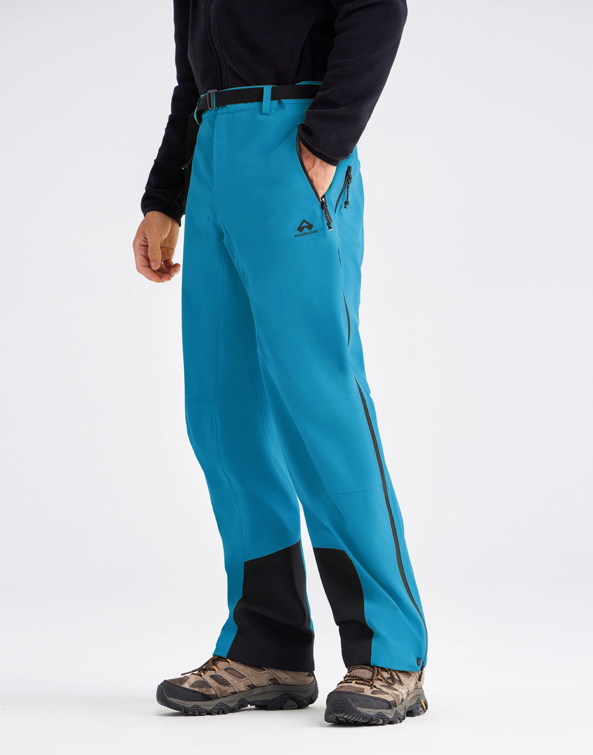 Pioneer Camp Falcon Tech Pants
