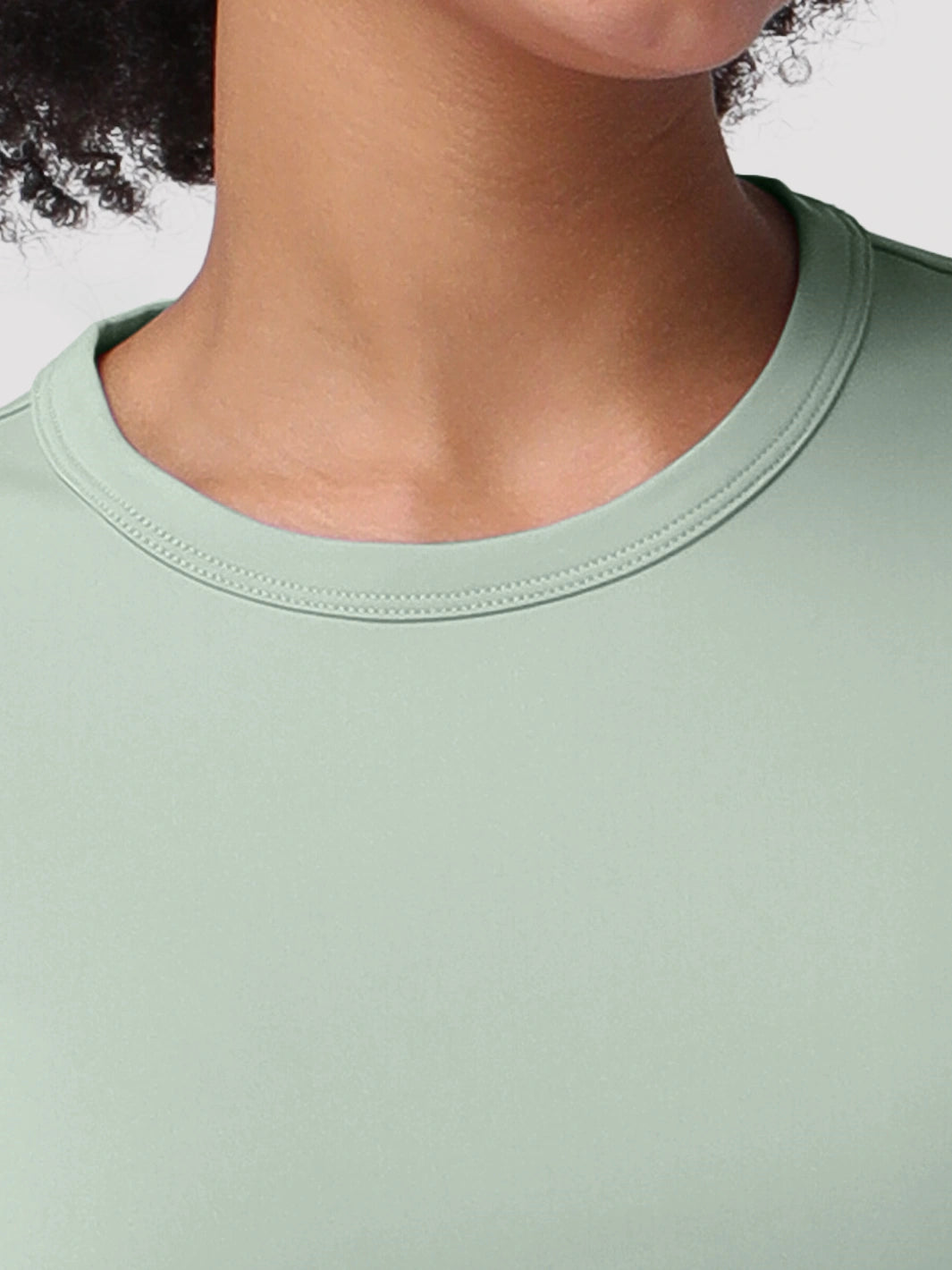 Camiseta de protección solar UPF 50+ con dobladillo alto-bajo para mujer