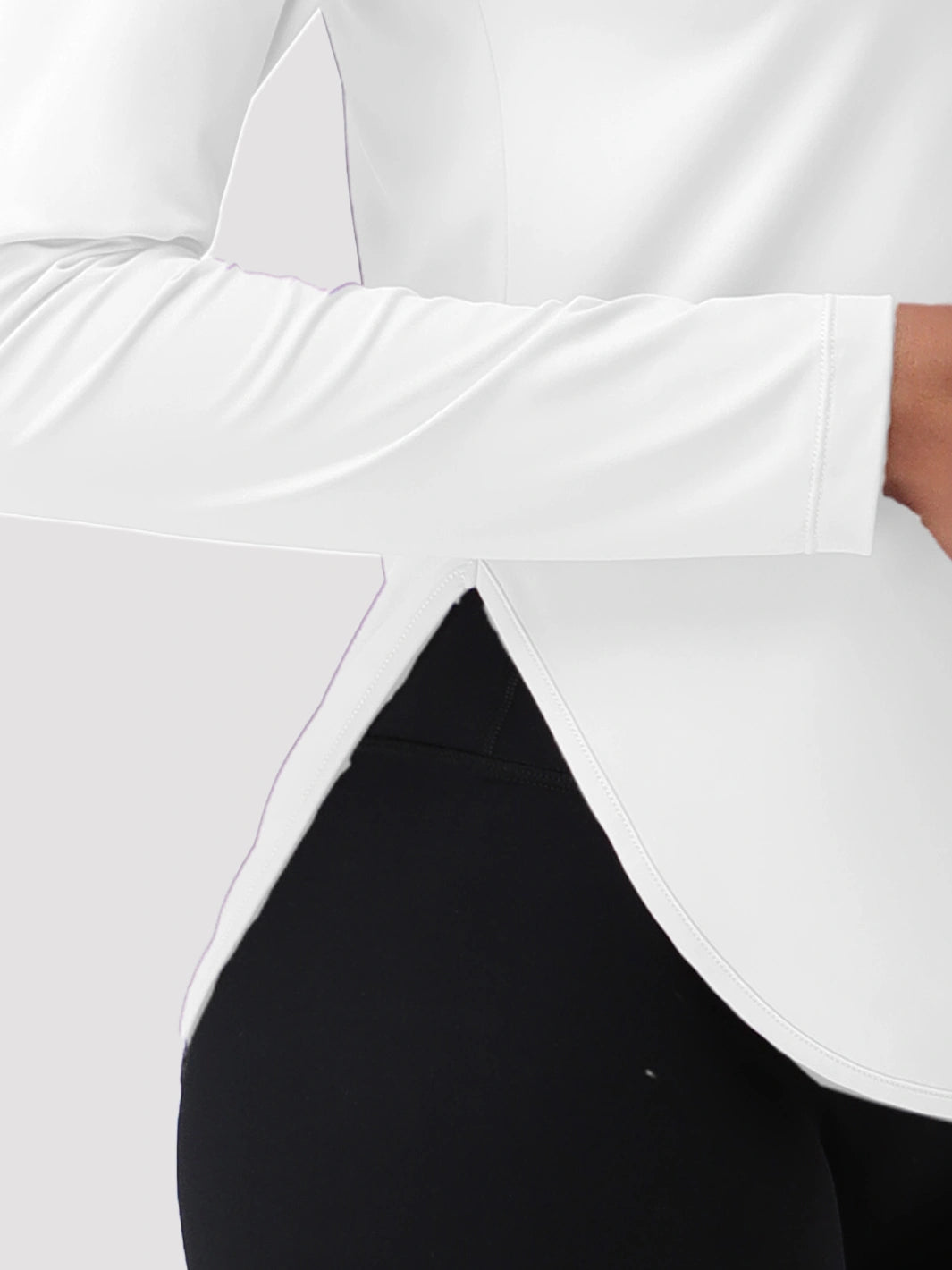 Camiseta de protección solar UPF 50+ con dobladillo alto-bajo para mujer