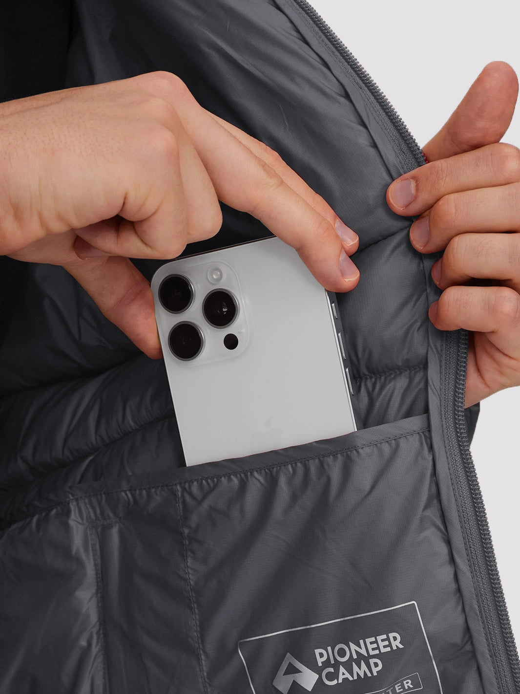 Men's Lightweight Packable Puffer Jacket with Chest Pocket