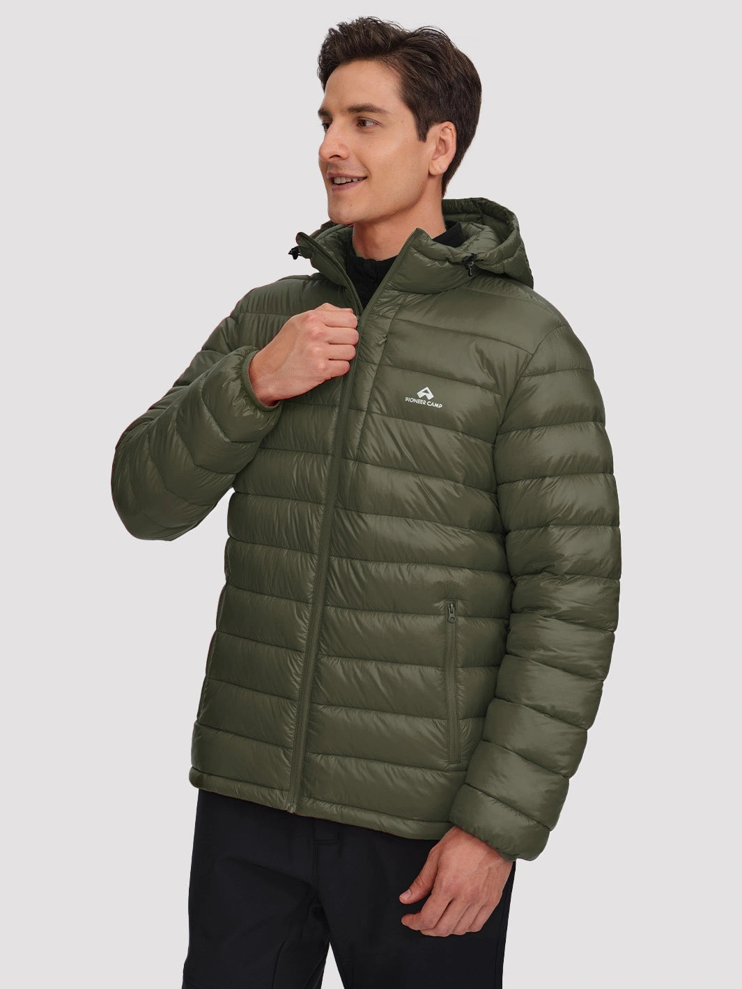 Men's Lightweight Packable Puffer Jacket with Chest Pocket