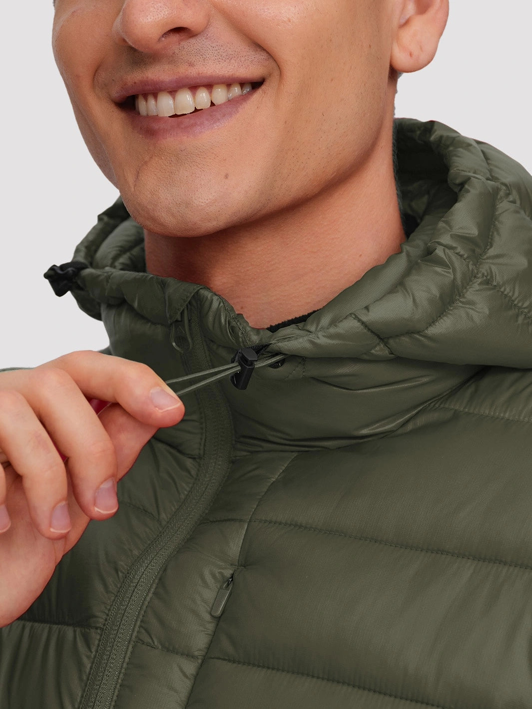 Men's Lightweight Packable Puffer Jacket with Chest Pocket