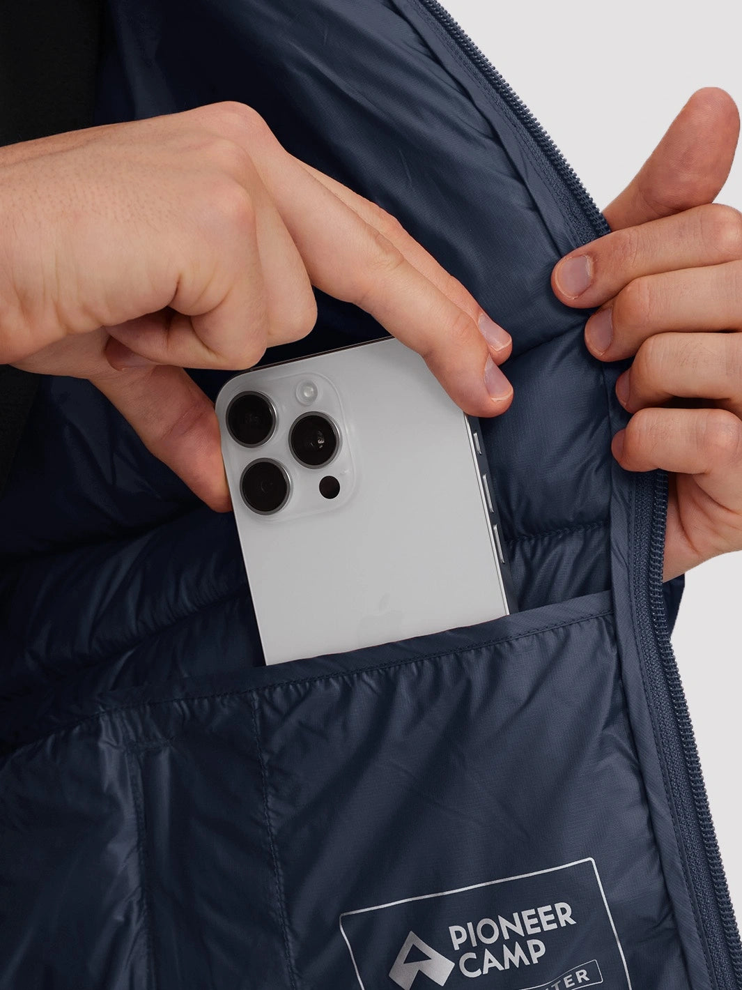 Men's Lightweight Packable Puffer Jacket with Chest Pocket