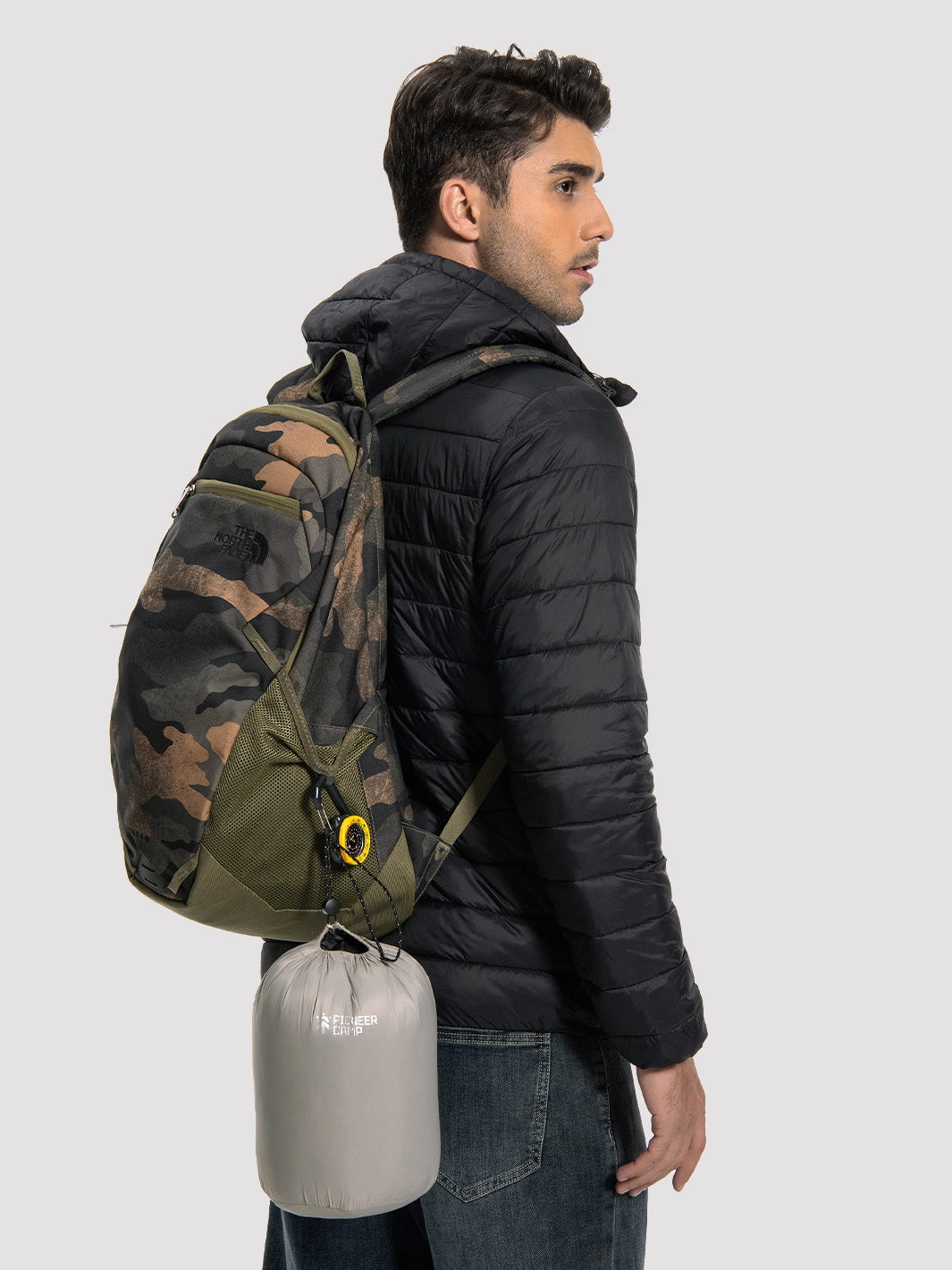 Men's Lightweight Packable Puffer Jacket with Chest Pocket