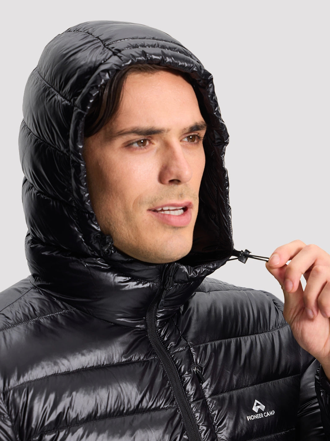 Men's Lightweight Packable Puffer Jacket with Chest Pocket