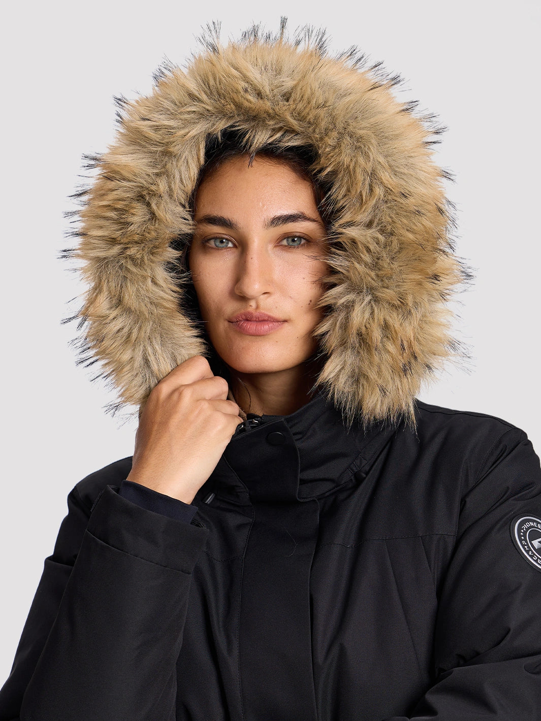 Women's 700 Fill Power Water-Resistant Duck Down Parka Jacket PIONEER CAMP