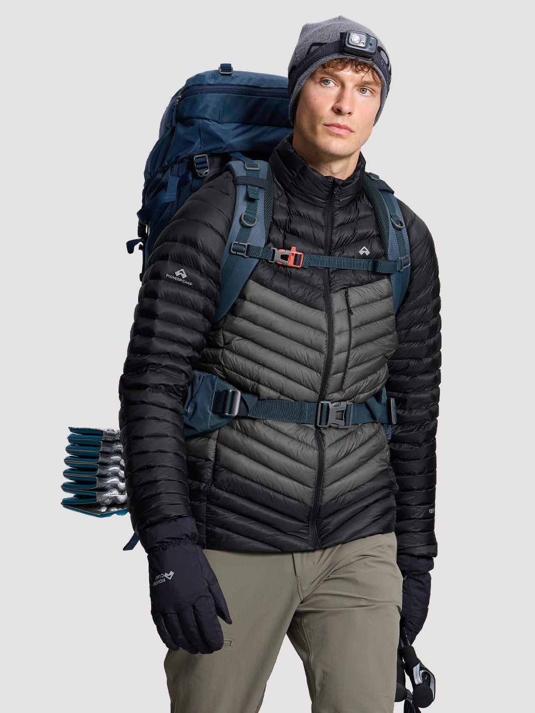 Men's Ultralight 900 Fill Power Water-Repellent Goose Down Hooded Jacket PIONEER CAMP