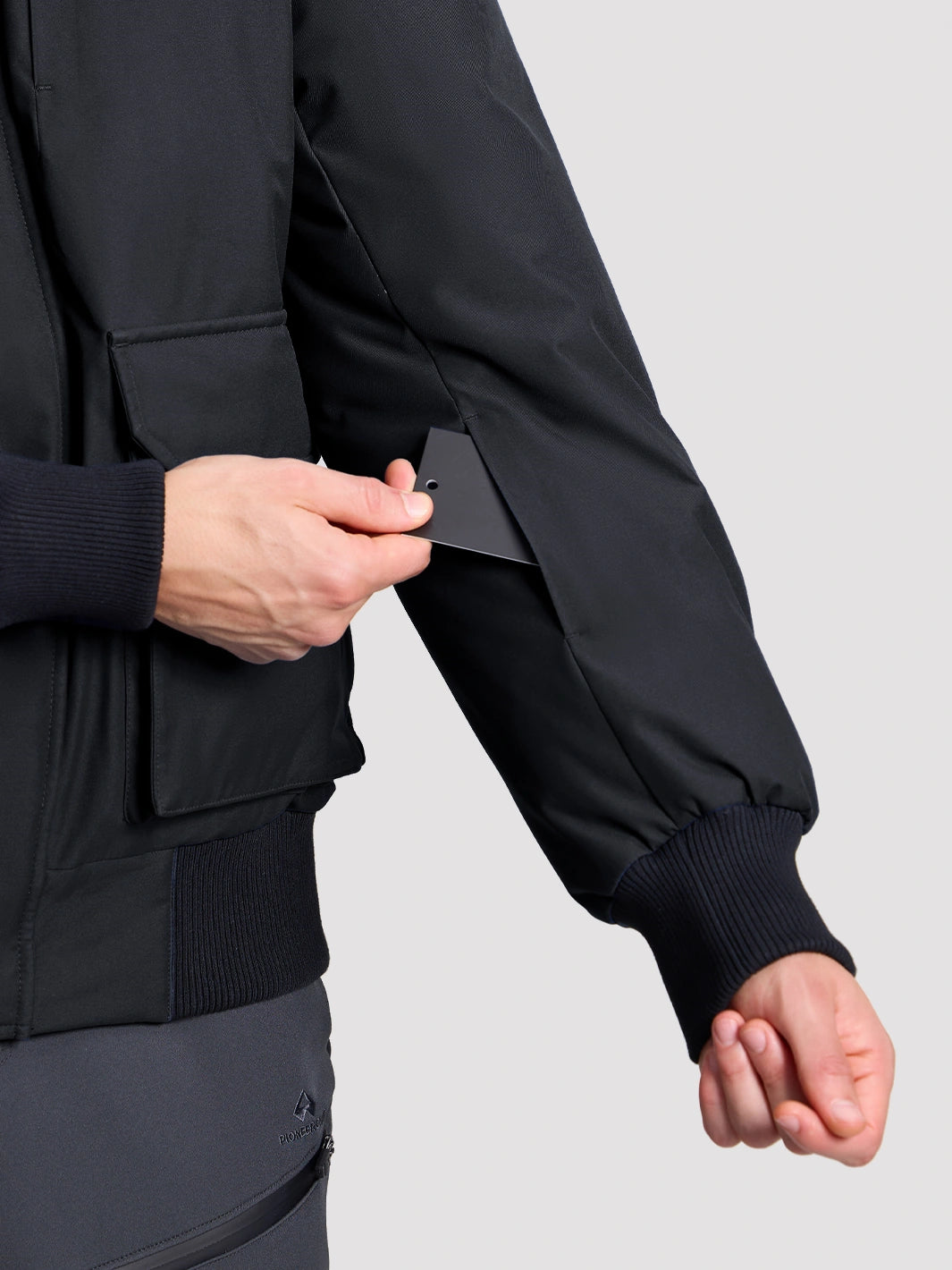 Men's Water-Resistant 700 Fill Power Down Parka PIONEER CAMP