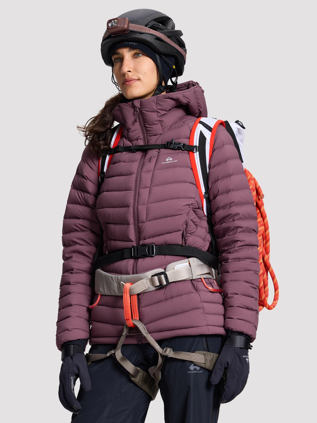 Pioneer Camp POLARIS Women's All-Terrain 850 Fill Down Jacket PIONEER CAMP