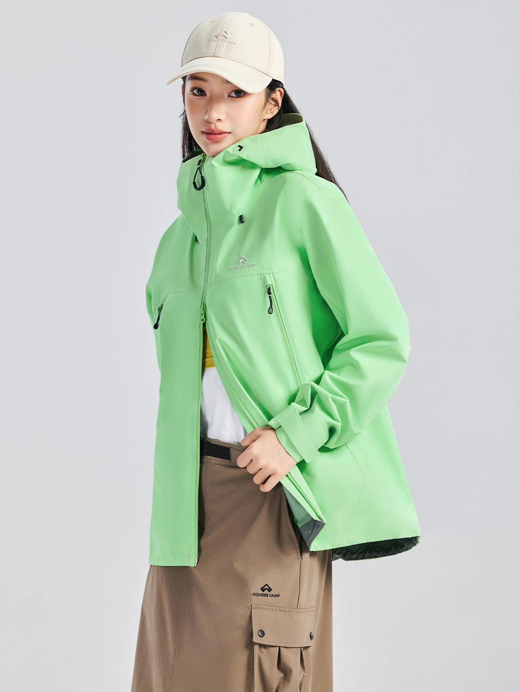 Lu Han's Pick - Unisex Toray 3L Waterproof Hardshell Jacket PIONEER CAMP
