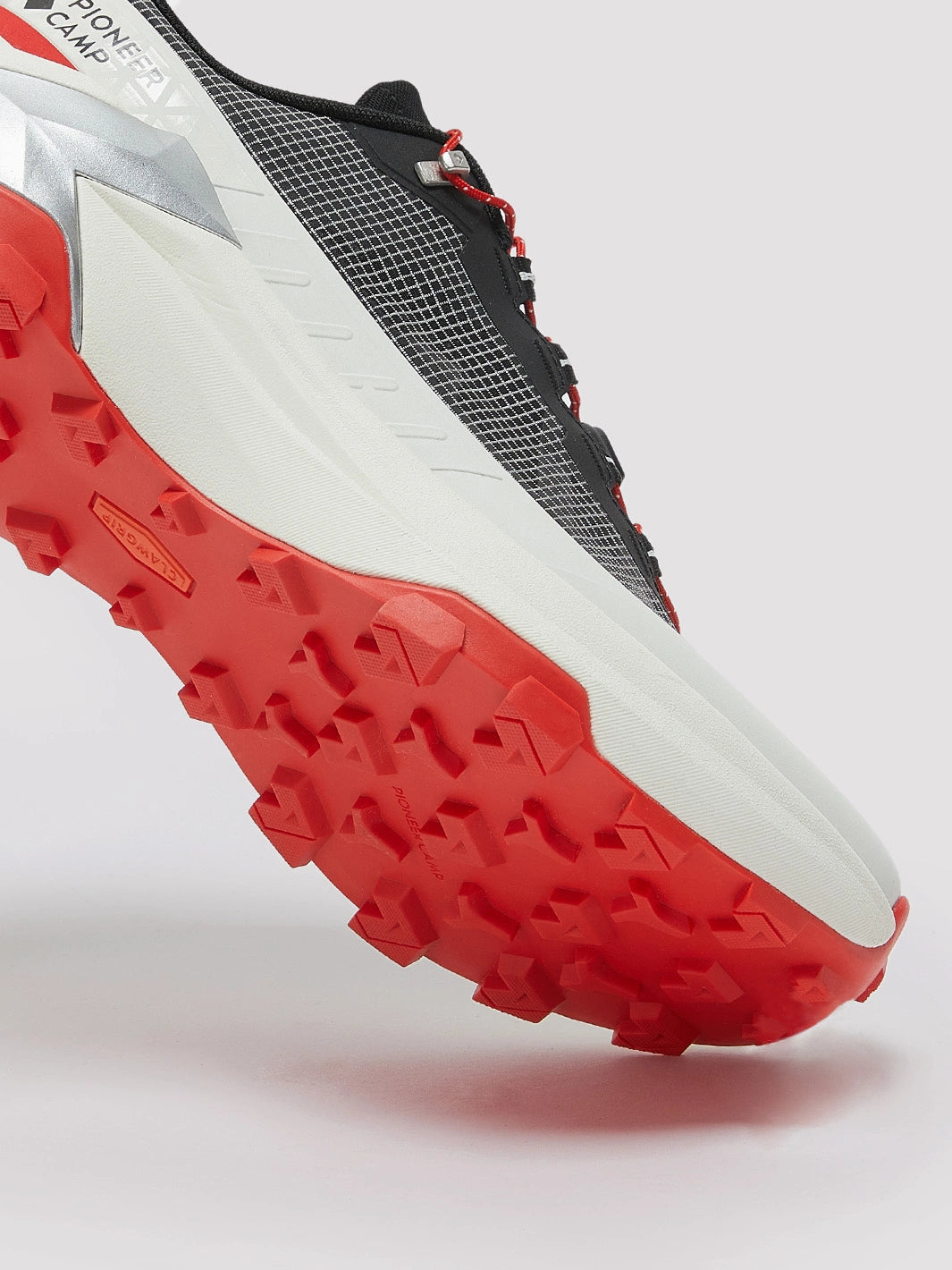 Antyra Trail Running Shoes