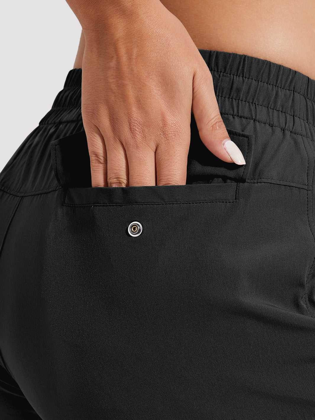 Women's Lightweight Quick-Dry Cargo Capri Pants
