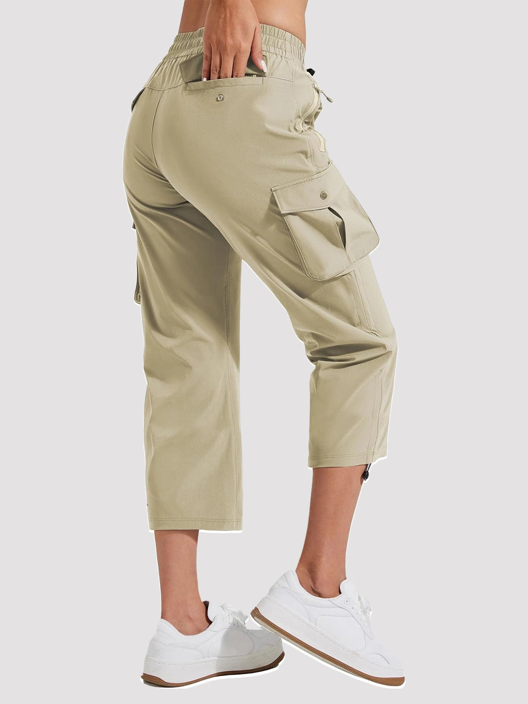 Women's Lightweight Quick-Dry Cargo Capri Pants