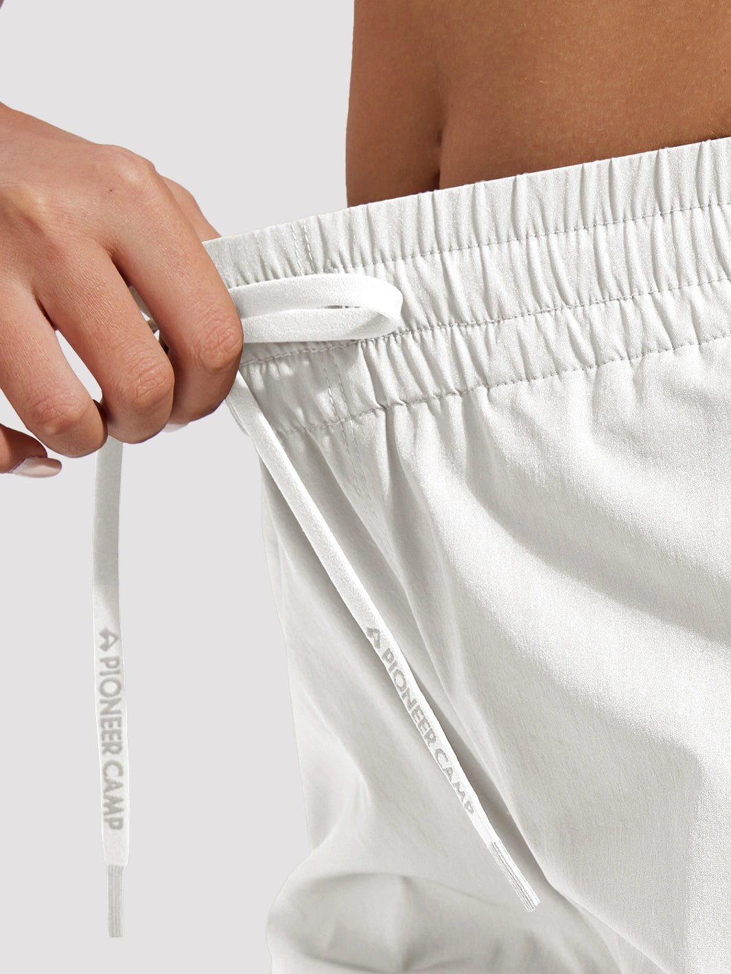 Women's Lightweight Quick-Dry Cargo Capri Pants
