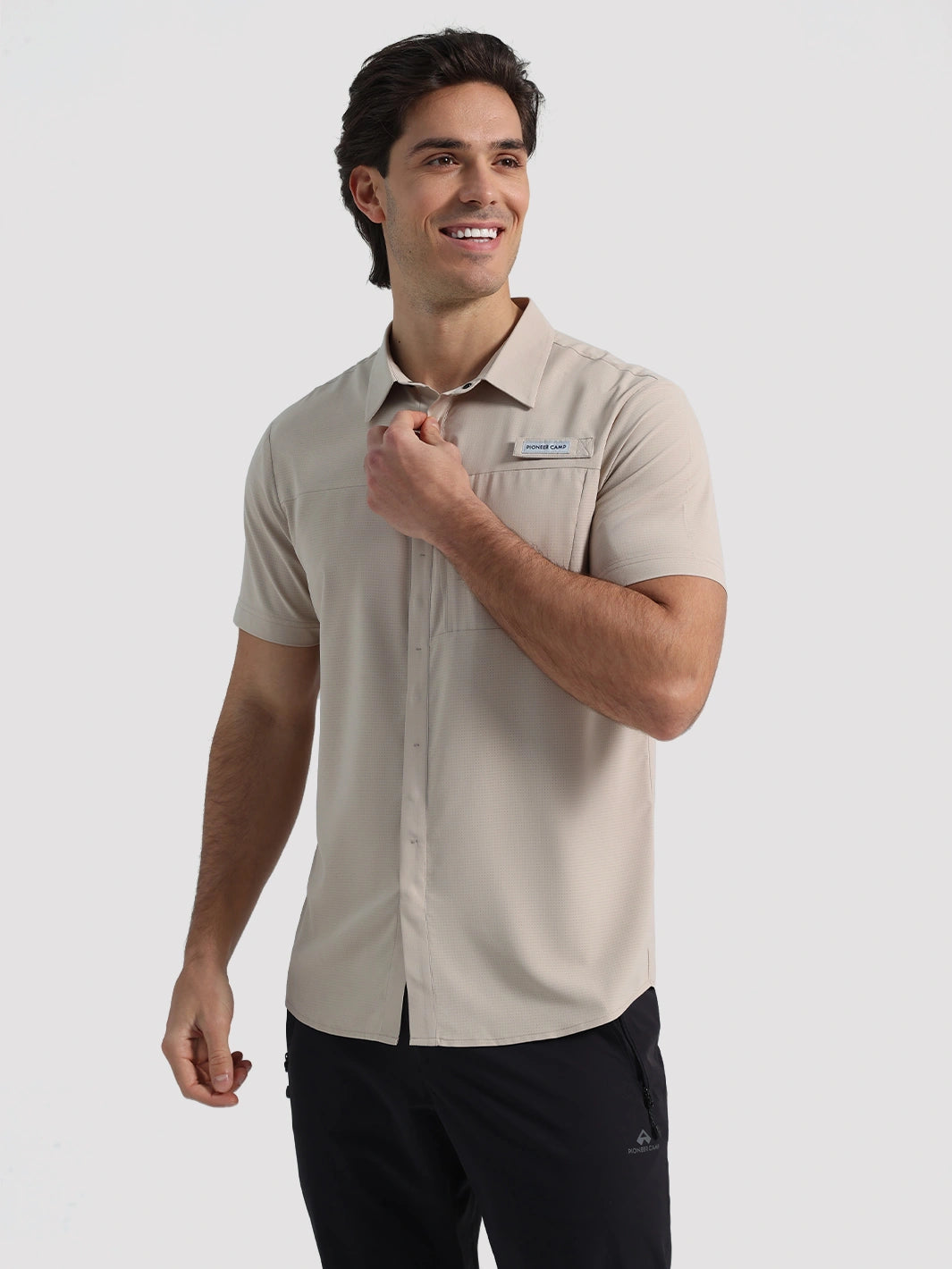 Men's UPF 50+ Quick-Dry Fishing Shirt with Rod Holder