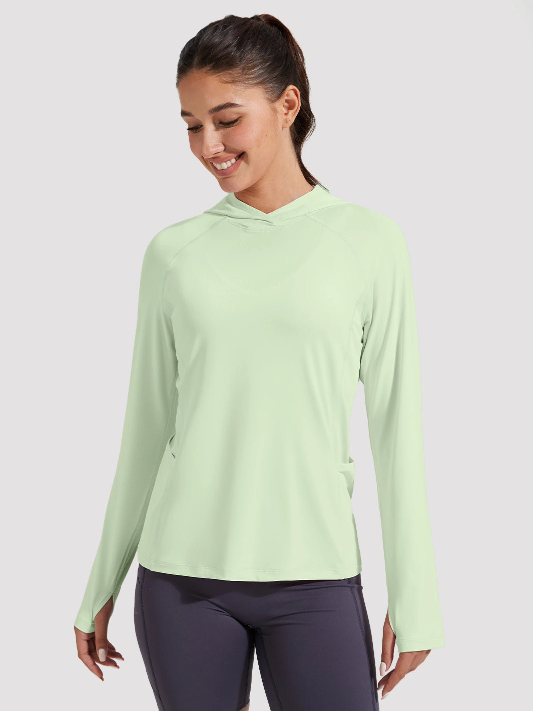 Damen UPF 50+ Sonnenschutz-Hoodie mit Pferdeschwanzöffnung