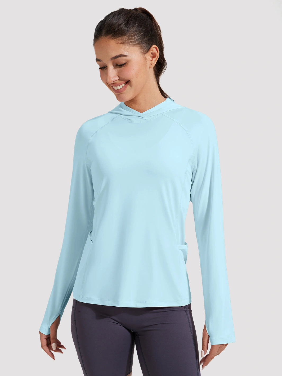 Damen UPF 50+ Sonnenschutz-Hoodie mit Pferdeschwanzöffnung