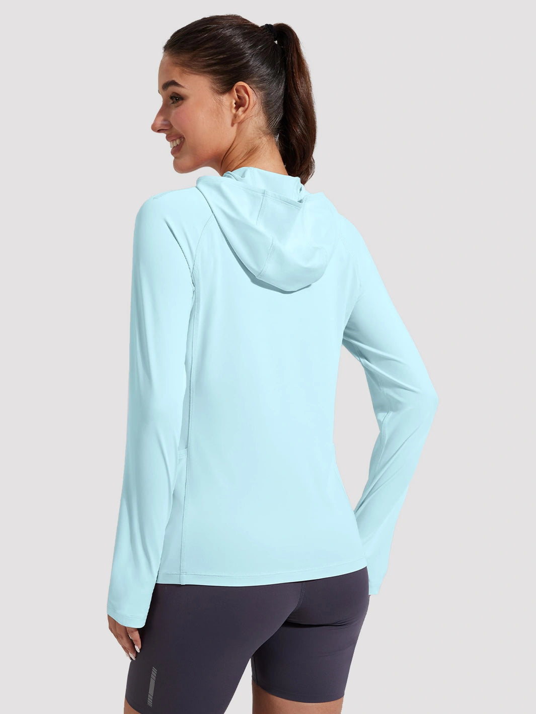 Damen UPF 50+ Sonnenschutz-Hoodie mit Pferdeschwanzöffnung