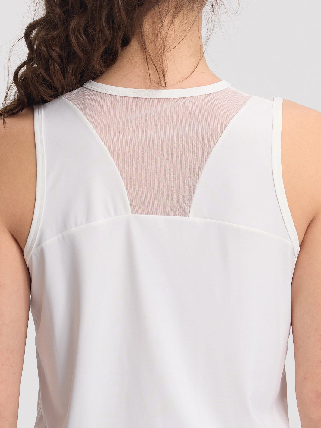 Verstellbares bauchfreies Sport-Tanktop für Damen