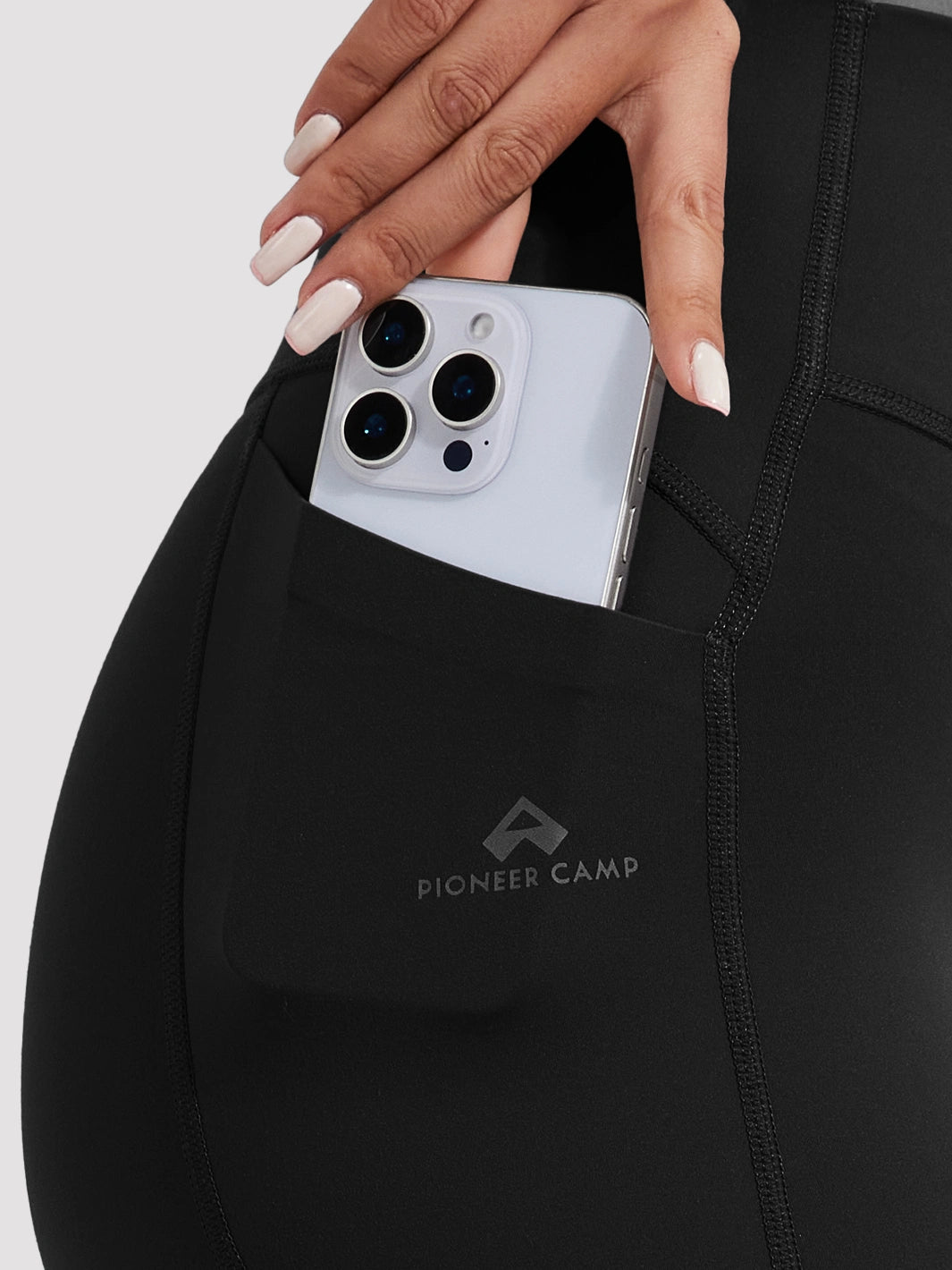 Women's High-Waist No-Ride-Up Yoga Shorts with Pockets