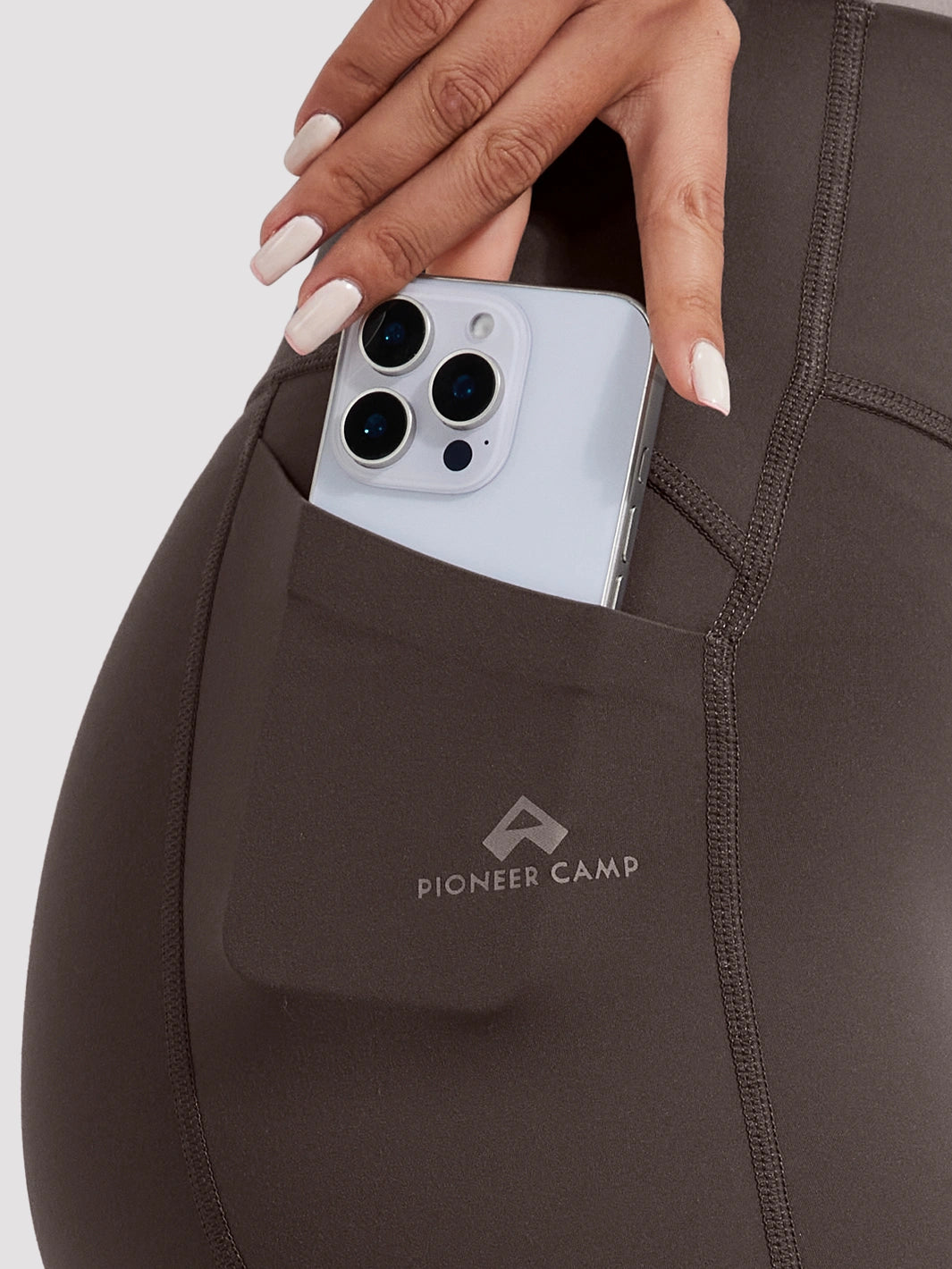 Women's High-Waist No-Ride-Up Yoga Shorts with Pockets
