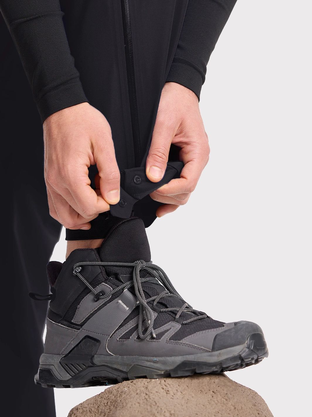 Men's Waterproof Breathable Softshell Hiking Pants