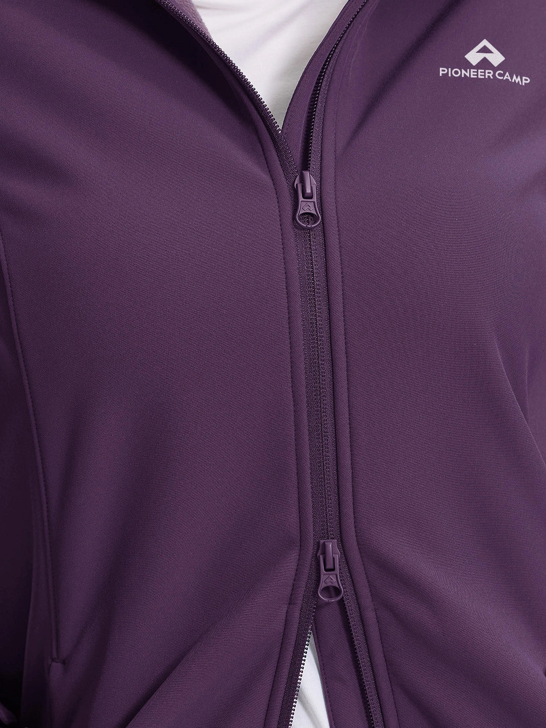 Women's Fleece-Lined Softshell Jacket with Removable Hood