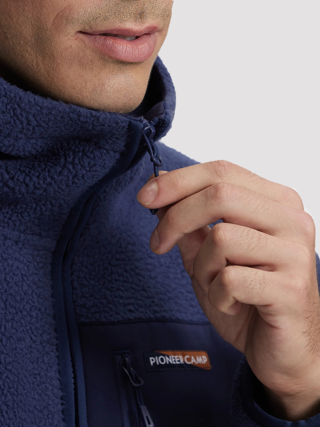 Men's Sherpa Fleece Full-Zip Hooded Jacket with Chest Pocket