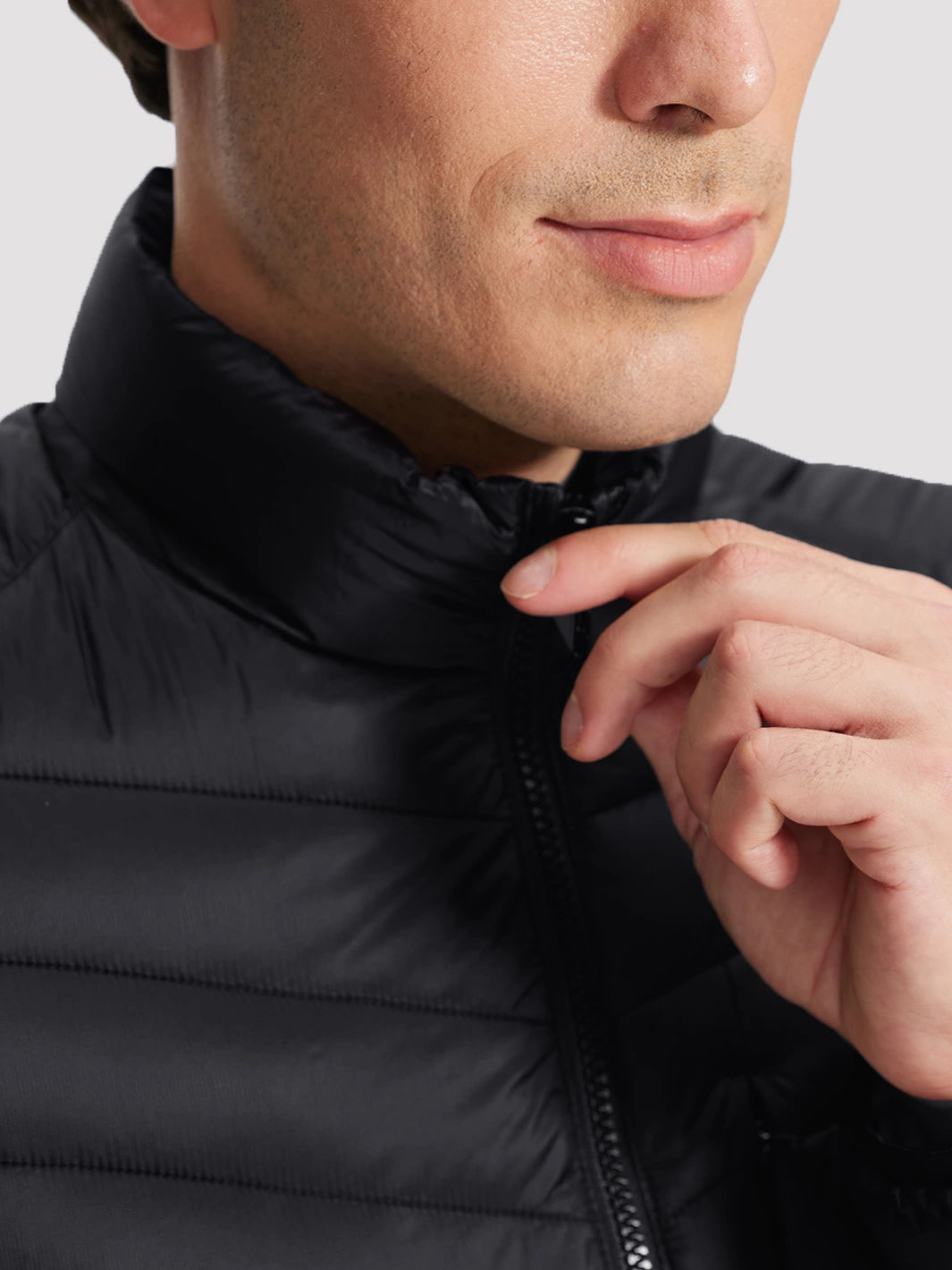 Men's Lightweight Water-Resistant Stand Collar Puffer Jacket