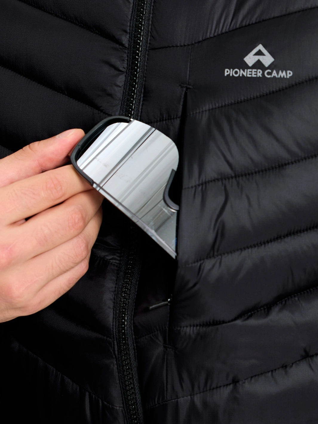 Men's Lightweight Water-Resistant Stand Collar Puffer Jacket