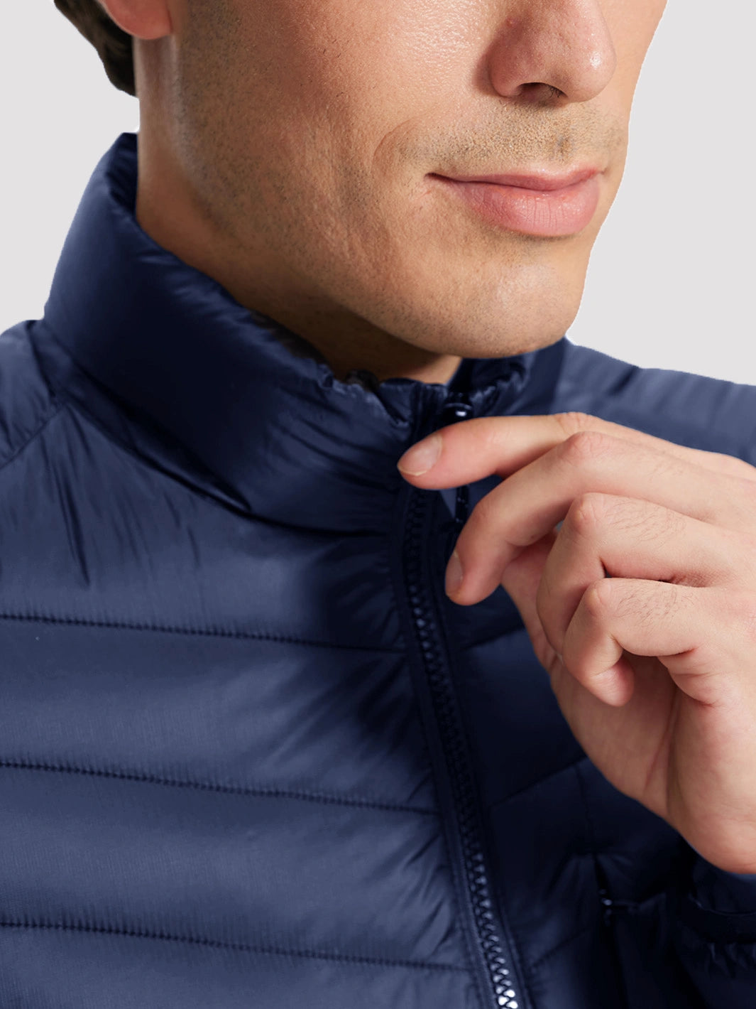 Men's Lightweight Water-Resistant Stand Collar Puffer Jacket