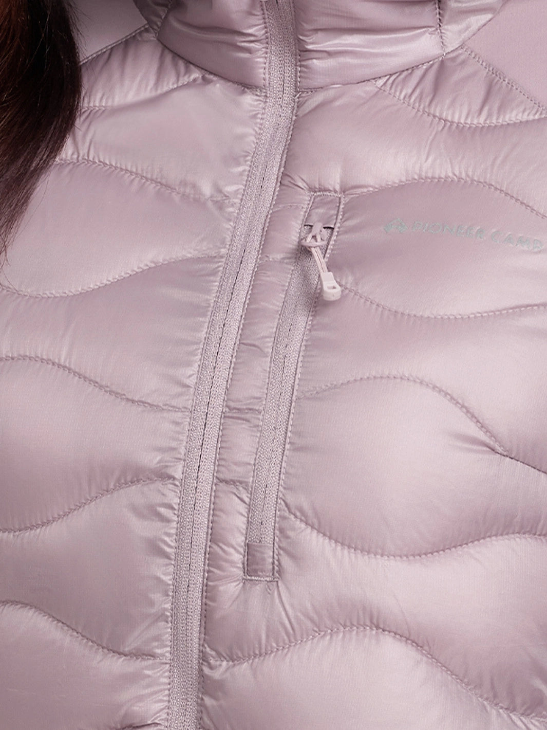 Women's Lightweight Hybrid Running Jacket with Stretch Panels