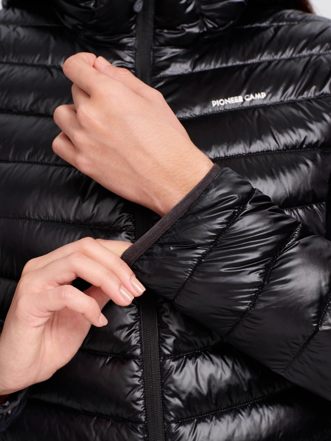 Women's 12oz Lightweight Packable Puffer Jacket with Hood