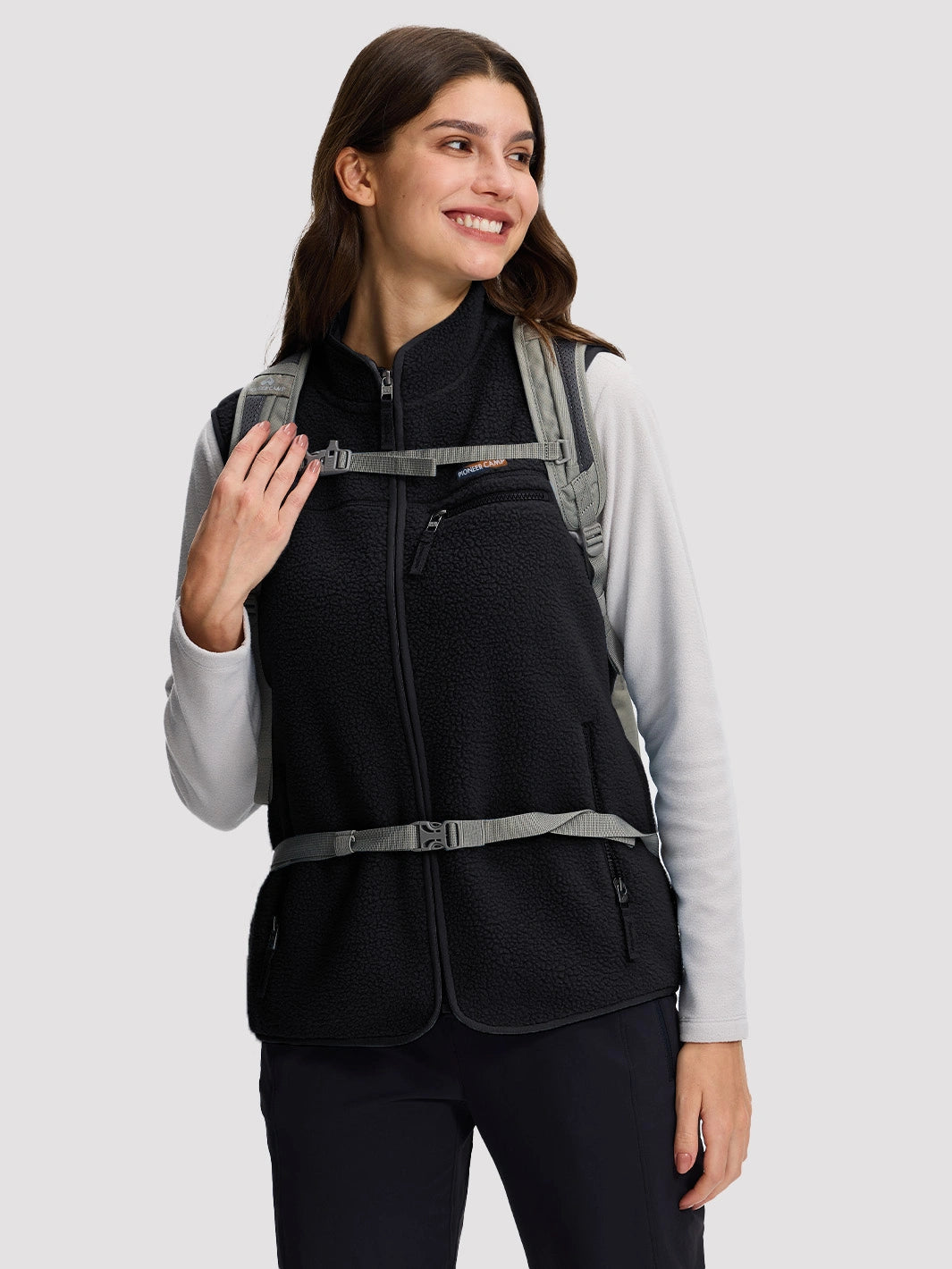 Women's 380G Sherpa Fleece Vest with 3 Zippered Pockets PIONEER CAMP