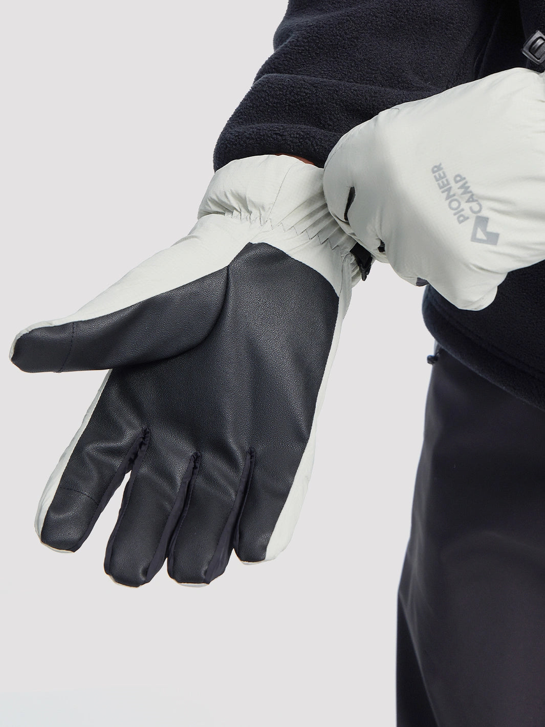 3M™ Thinsulate™ Waterproof Gloves PIONEER CAMP