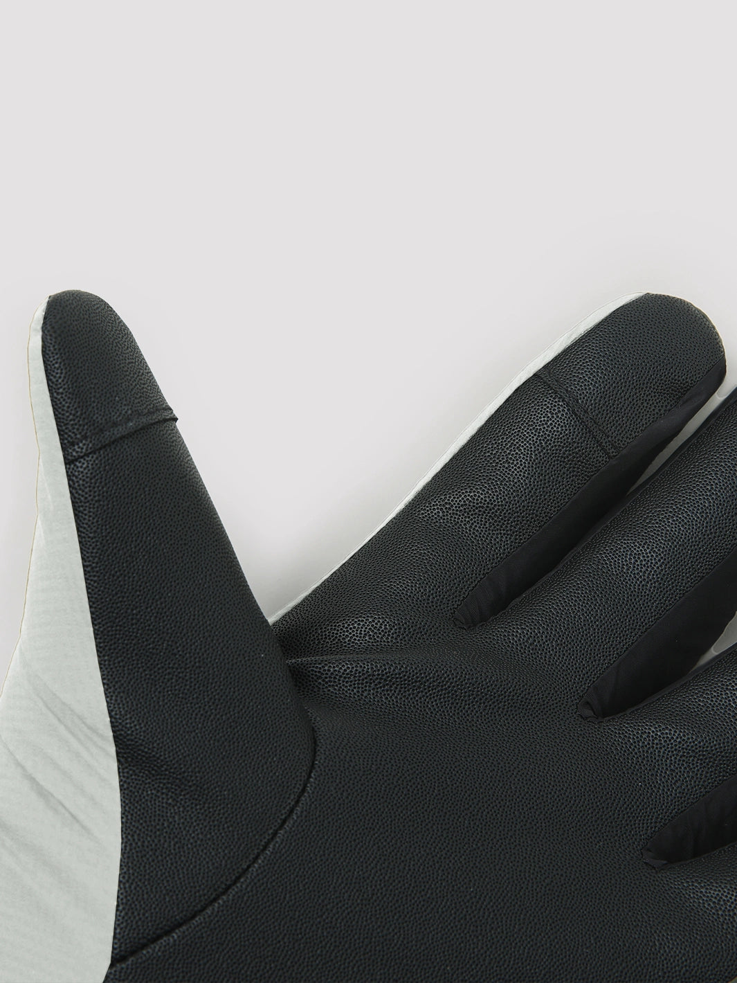 3M™ Thinsulate™ Waterproof Gloves PIONEER CAMP