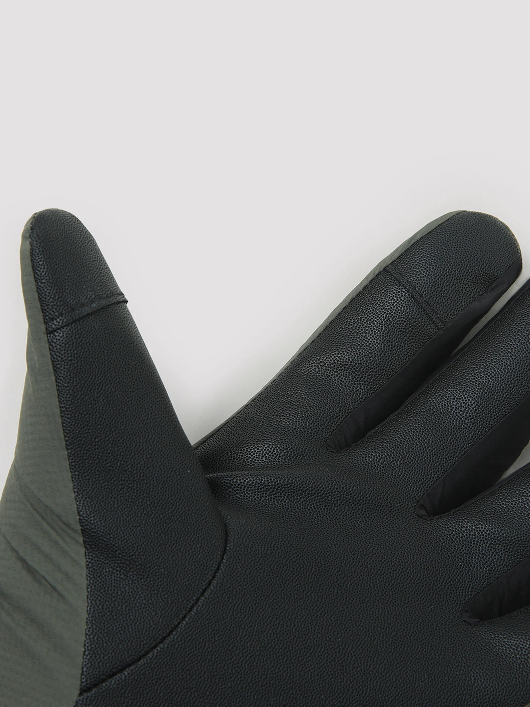 3M™ Thinsulate™ Waterproof Gloves PIONEER CAMP